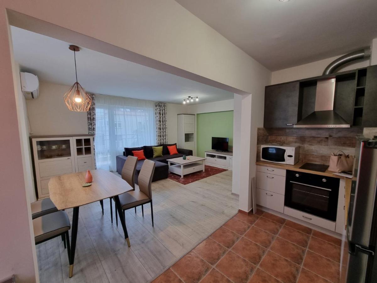 Flora - Beautiful *New* Apartment To The Beach Μπουργκάς Εξωτερικό φωτογραφία