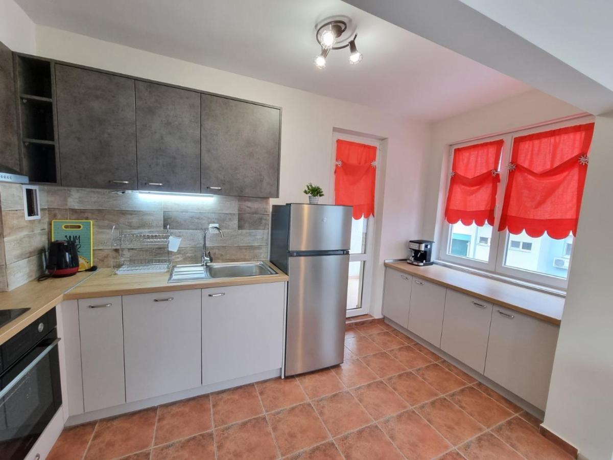 Flora - Beautiful *New* Apartment To The Beach Μπουργκάς Εξωτερικό φωτογραφία